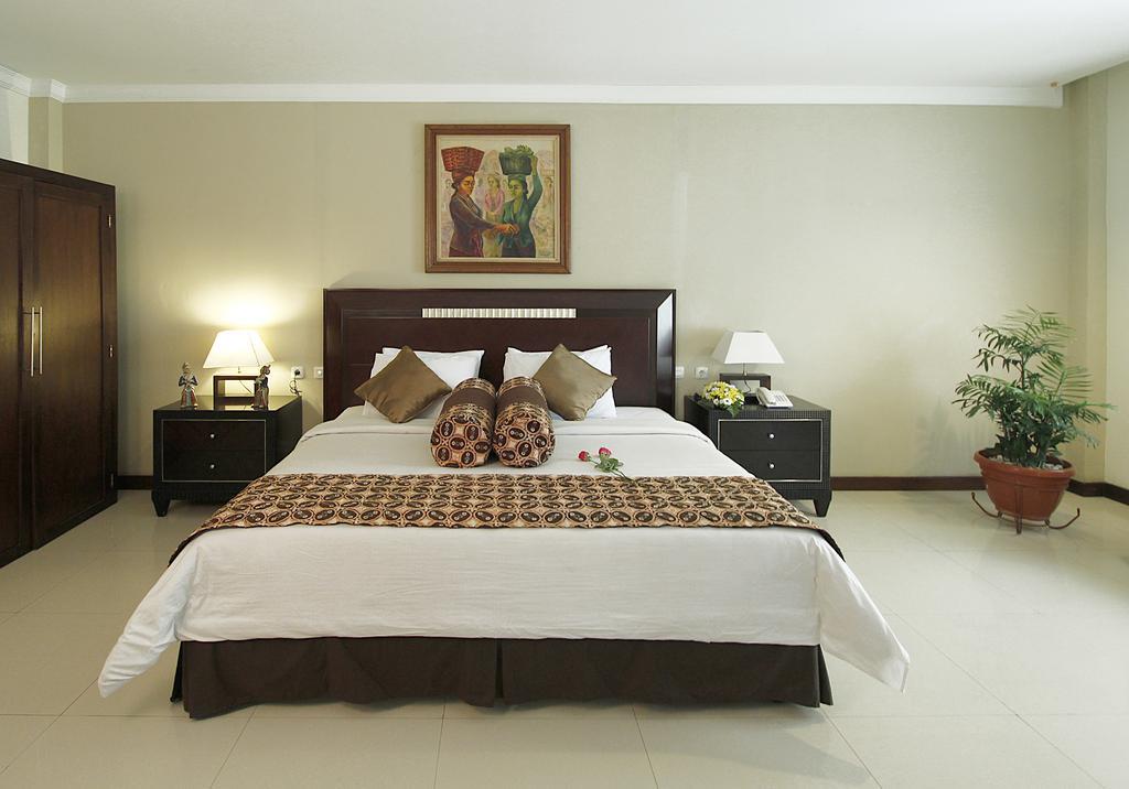 Gowongan Inn Yogyakarta Rum bild